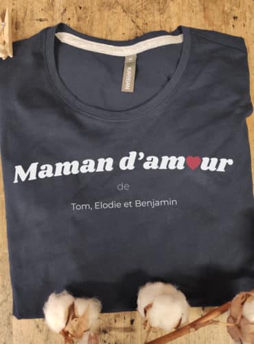 3-045-maman-damour-perso-tshirt-bleu