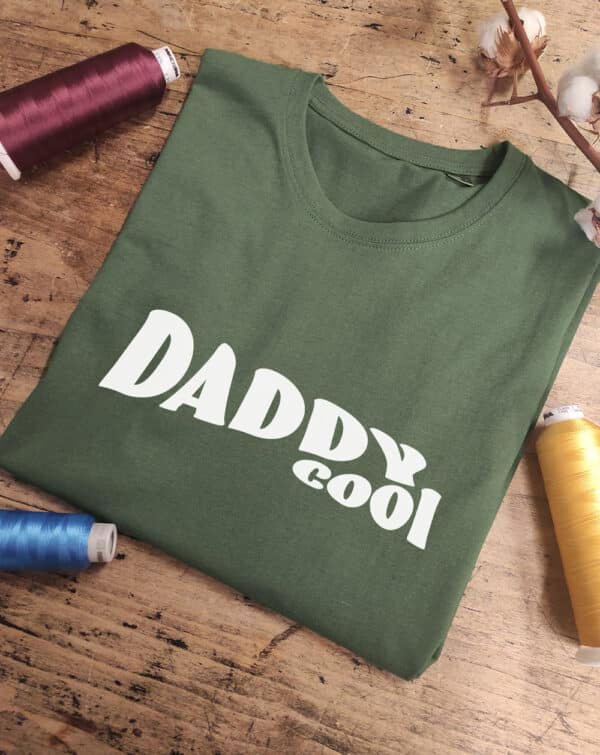T-shirt vert kaki Daddy Cool imprimé en blanc