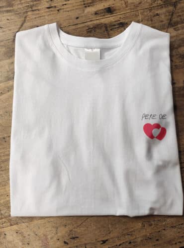 T-shirt à personnaliser avec le nombre de coeur pour chaque enfant